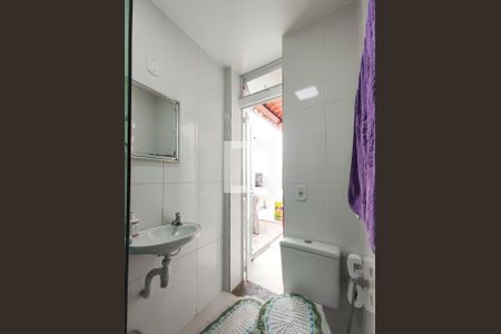 Casa à venda com 90m², 2 quartos e 1 vagaBanheiro