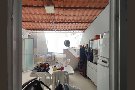 Casa à venda com 90m², 2 quartos e 1 vagaÁrea externa