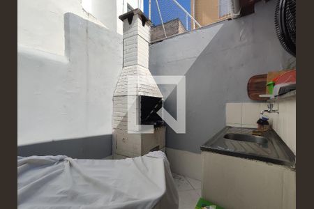 Casa à venda com 90m², 2 quartos e 1 vagaÁrea externa