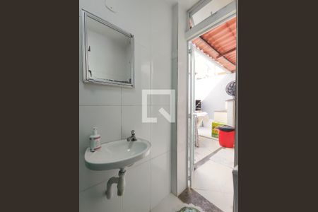 Casa à venda com 90m², 2 quartos e 1 vagaBanheiro