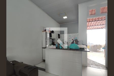 Casa à venda com 90m², 2 quartos e 1 vagaSala