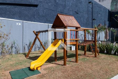 Apartamento à venda com 38m², 2 quartos e sem vaga Apartamento à venda com 38m², 2 quartos e sem vagaPlayground