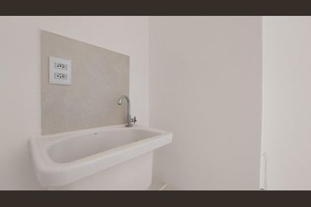 Apartamento à venda com 38m², 2 quartos e sem vaga Apartamento à venda com 38m², 2 quartos e sem vagaÁrea de Serviço