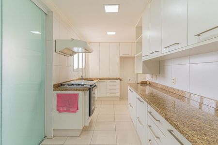 Apartamento à venda com 154m², 3 quartos e 3 vagas