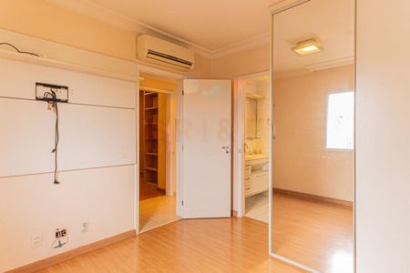 Apartamento à venda com 154m², 3 quartos e 3 vagas