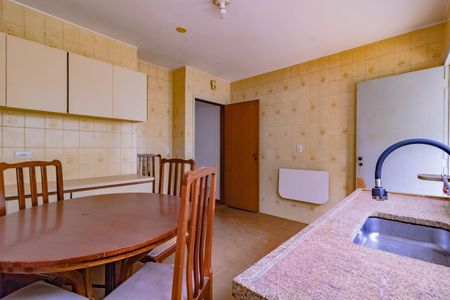 Casa de condomínio à venda com 111m², 2 quartos e 2 vagas