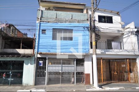 Casa à venda com 100m², 5 quartos e 1 vagaFachada