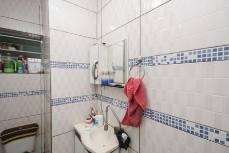 Casa à venda com 100m², 5 quartos e 1 vagaBanheiro da Suíte 2