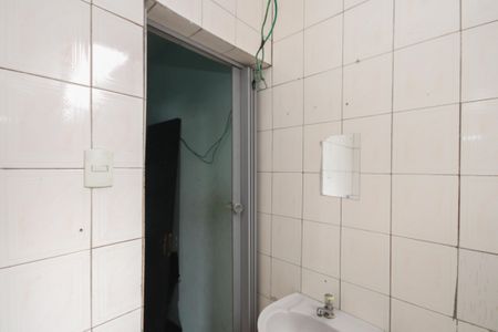 Casa à venda com 100m², 5 quartos e 1 vagaBanheiro 2