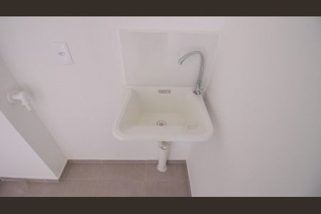 Apartamento para alugar com 2 quartos, 34m² em Vila Antonieta, São Paulo