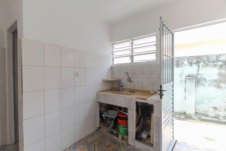 Casa para alugar com 45m², 1 quarto e sem vaga