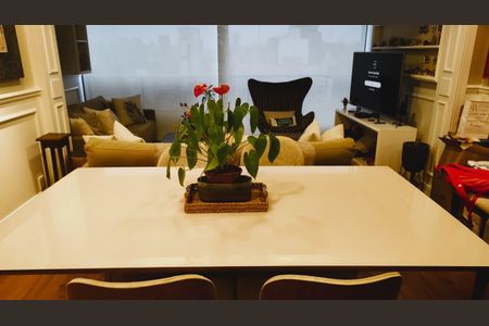 Sala de apartamento para alugar com 1 quarto, 70m² em Cerqueira César, São Paulo