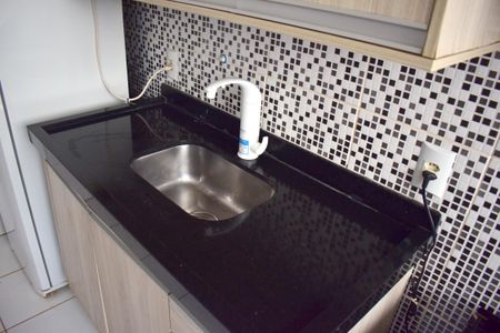 Apartamento para alugar com 53m², 2 quartos e 2 vagasCozinha - Torneira