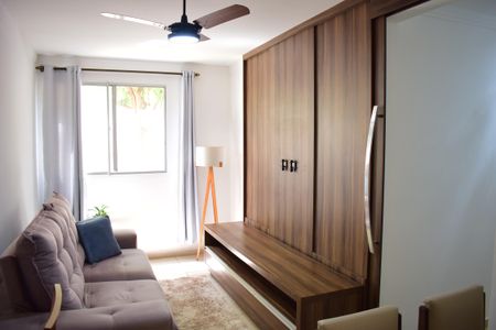 Apartamento para alugar com 53m², 2 quartos e 2 vagasSala