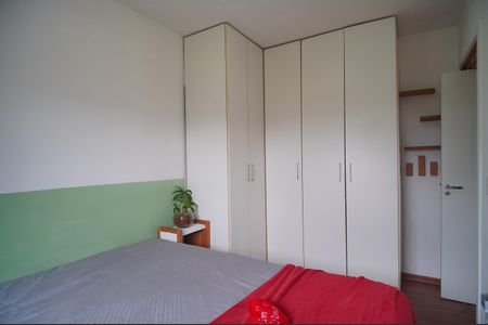Quarto 1 de apartamento para alugar com 2 quartos, 54m² em Scharlau, São Leopoldo