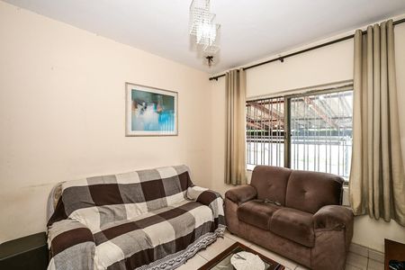 Casa para alugar com 150m², 3 quartos e 3 vagasSala