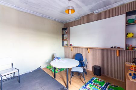 Quarto  de casa para alugar com 1 quarto, 50m² em Bussocaba, Osasco