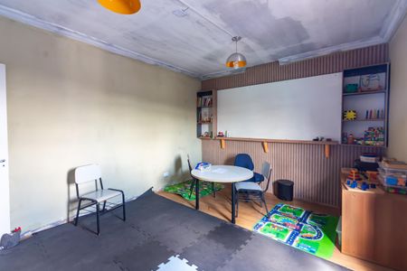 Quarto  de casa para alugar com 1 quarto, 50m² em Bussocaba, Osasco