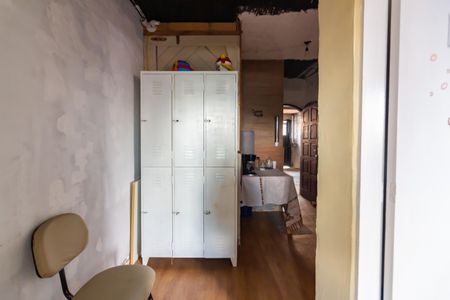 Comodo  de casa para alugar com 1 quarto, 50m² em Bussocaba, Osasco