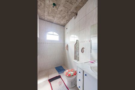 Banheiro de casa para alugar com 1 quarto, 50m² em Bussocaba, Osasco