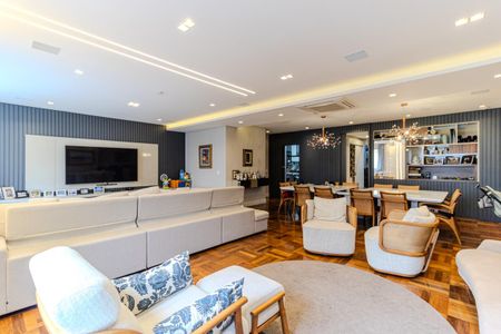 Apartamento à venda com 208m², 3 quartos e 2 vagasSala