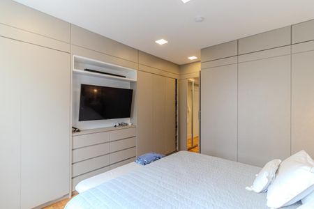 Apartamento à venda com 208m², 3 quartos e 2 vagasSuíte 3