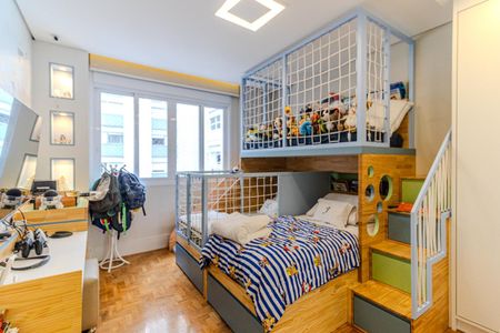 Apartamento à venda com 208m², 3 quartos e 2 vagasSuíte 2