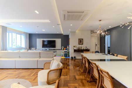 Sala de apartamento à venda com 3 quartos, 208m² em Consolação, São Paulo