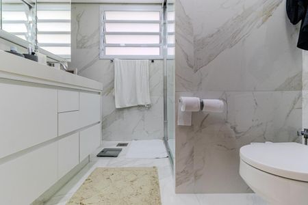 Apartamento à venda com 208m², 3 quartos e 2 vagasBanheiro da Suíte 3