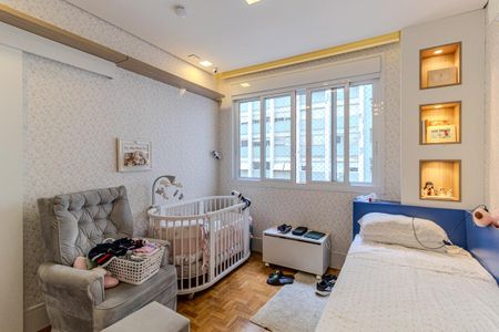 Apartamento à venda com 208m², 3 quartos e 2 vagasSuíte 1