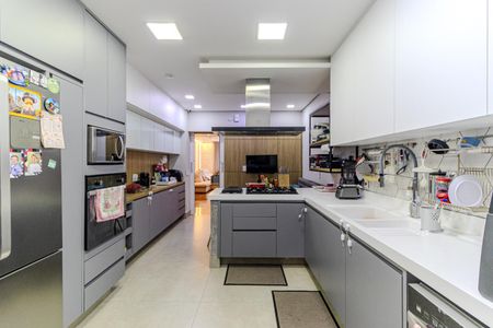 Apartamento à venda com 208m², 3 quartos e 2 vagasCozinha