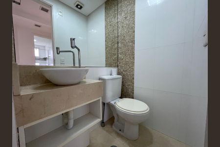Apartamento para alugar com 85m², 3 quartos e 2 vagas Apartamento para alugar com 85m², 3 quartos e 2 vagasBanheiro 1
