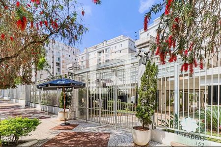 Apartamento para alugar com 85m², 3 quartos e 2 vagas Apartamento para alugar com 85m², 3 quartos e 2 vagasFachada e portaria