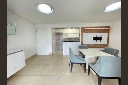 Apartamento para alugar com 85m², 3 quartos e 2 vagas Apartamento para alugar com 85m², 3 quartos e 2 vagasSala