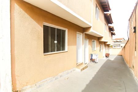 Casa de condomínio à venda com 51m², 2 quartos e 1 vagaÁrea externa
