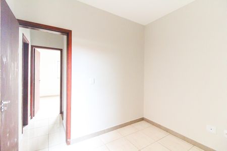 Casa de condomínio à venda com 51m², 2 quartos e 1 vagaQuarto 2