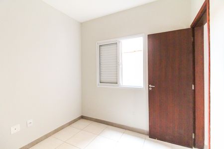 Casa de condomínio à venda com 51m², 2 quartos e 1 vagaQuarto 2