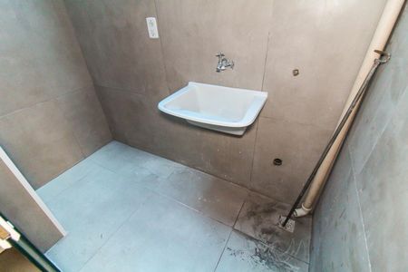 Casa de condomínio à venda com 51m², 2 quartos e 1 vagaÁrea de Serviço