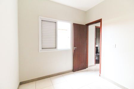 Casa de condomínio à venda com 51m², 2 quartos e 1 vagaQuarto 2