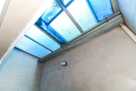 Casa de condomínio à venda com 51m², 2 quartos e 1 vagaÁrea de Serviço