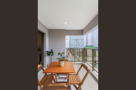 Apartamento à venda com 112m², 2 quartos e 2 vagas Apartamento à venda com 112m², 2 quartos e 2 vagasVaranda Gourmet
