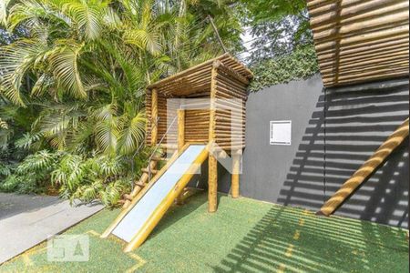 Apartamento à venda com 187m², 3 quartos e 4 vagasÁrea comum - Playground