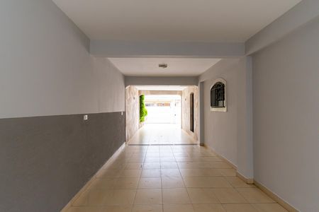 Casa à venda com 190m², 5 quartos e 5 vagas Casa à venda com 190m², 5 quartos e 5 vagasGaragem