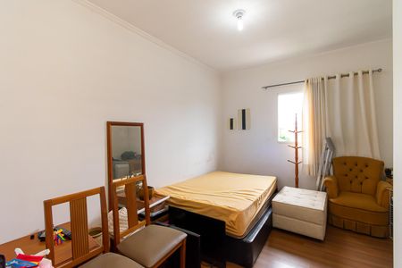 Casa à venda com 190m², 5 quartos e 5 vagas Casa à venda com 190m², 5 quartos e 5 vagasEdícula - quarto 2