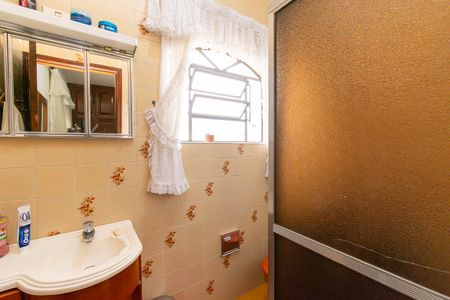 Casa à venda com 190m², 5 quartos e 5 vagas Casa à venda com 190m², 5 quartos e 5 vagasBanheiro da Suíte