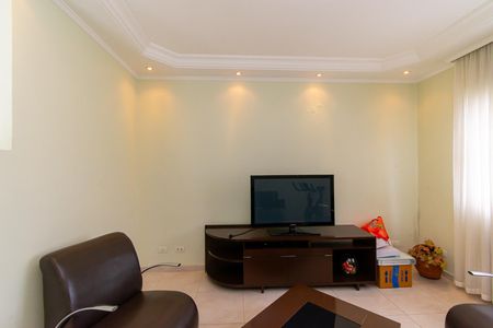 Casa à venda com 190m², 5 quartos e 5 vagas Casa à venda com 190m², 5 quartos e 5 vagasEdícula - Sala