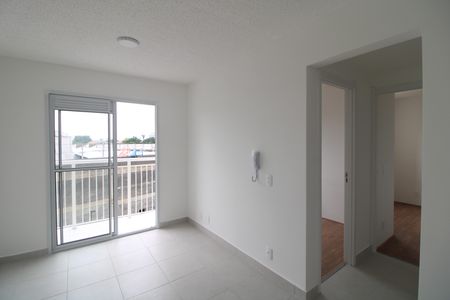 Sala de apartamento para alugar com 2 quartos, 34m² em Socorro, São Paulo