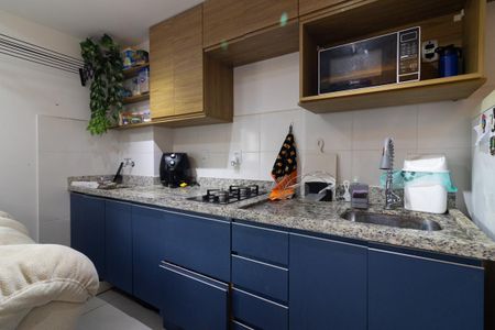 Sala/Cozinha e Área de Serviço de apartamento para alugar com 1 quarto, 34m² em Tremembé, São Paulo