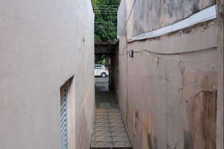 Casa à venda com 257m², 2 quartos e 3 vagasCasa 2- Entrada