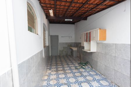 Casa à venda com 257m², 2 quartos e 3 vagasQuintal